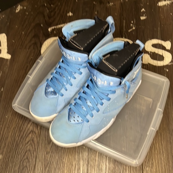 Jordan 7 - Picture 2 of 5